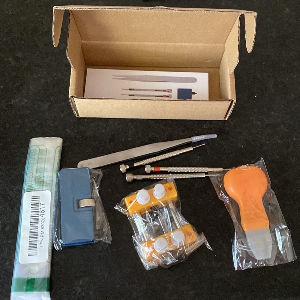 Watch repair and battery replacement kit